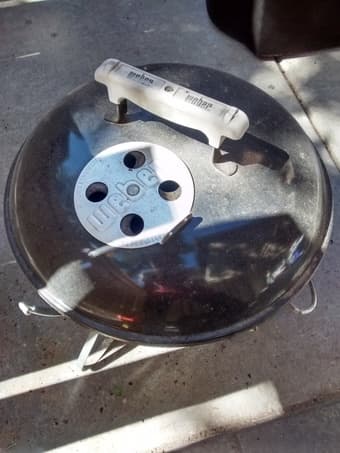 Charcoal grill small for $10 2