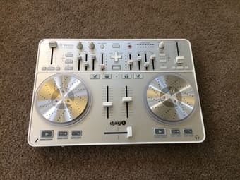 Vestax Spin DJ USB Controller $60 1