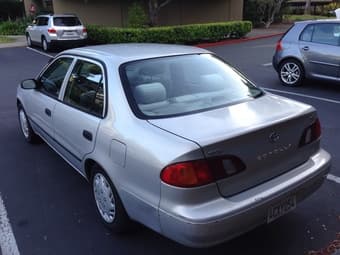 TOYOTA COROLLA CE 1999 WITH CLEAN TITLE ONLY $3950 2