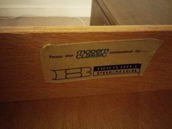 hardwood bedroom set - $250 3