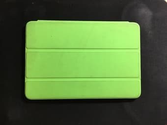 iPad mini 32 GB (barely used, excellent condition) - $280 1