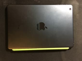 iPad mini 32 GB (barely used, excellent condition) - $280 2