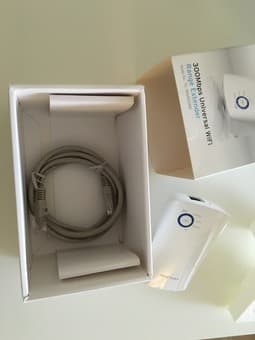 TP-LINK N300 Wi-Fi Range Extender (TL-WA850RE) $12 3