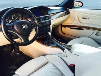 BMW 328i Convertible, 2008, will make you the coolest kid on campus 2