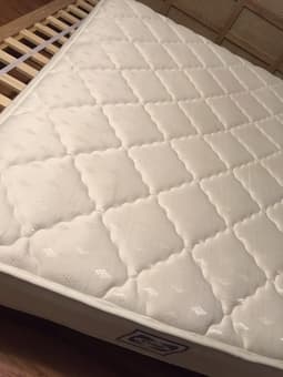 $400 -Full Ikea Malm Bed Frame & Sealy Mattress & 6-drawer chest 1
