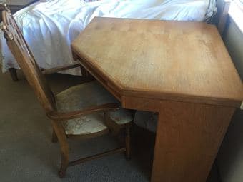 Moving Sale---- DESK, shoe rack, Bookcase 3