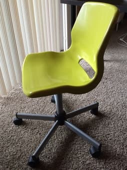 SNILLE Swivel Chair (Green) - $10 1