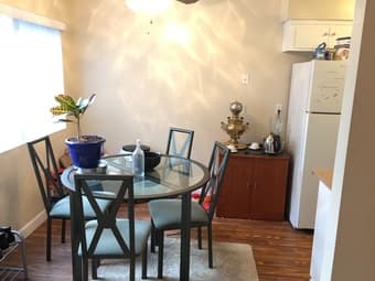 bedroom in mountain view 1300$ - available from Nov 27th 3