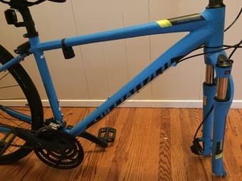 Specialized Crosstrail Men's Hybrid bike 2