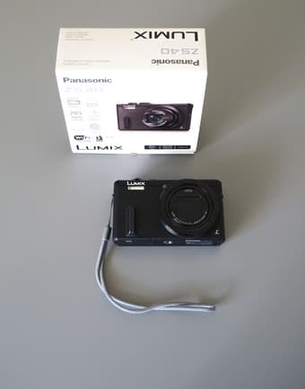 Panasonic LUMIX DMC ZS40: All-in-one 30X Super Zoom Camera. $220 2