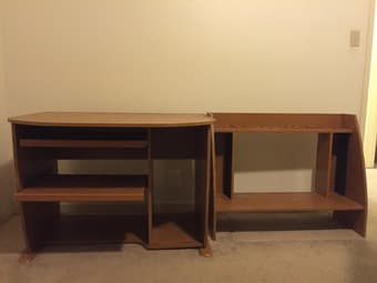 Free desk/Pickup required 2