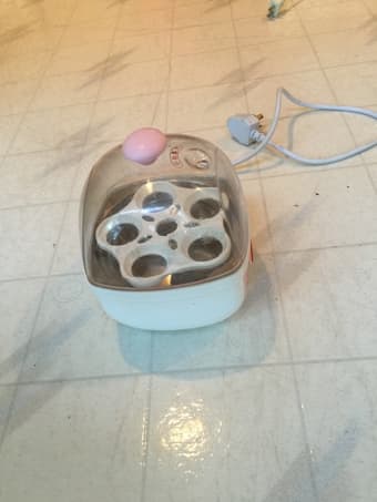 ONEIDA Pot($15) 炖锅, egg cooker 蒸蛋器($5), Yogurt Maker 酸奶机($3) 3