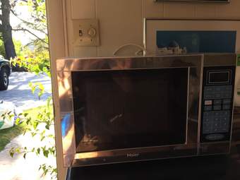 Microwave for sale ($30) 1