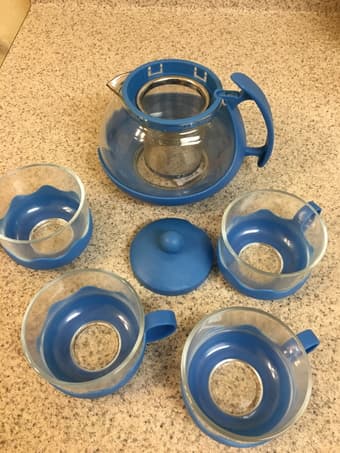 Tea set with infuser $10.00 1