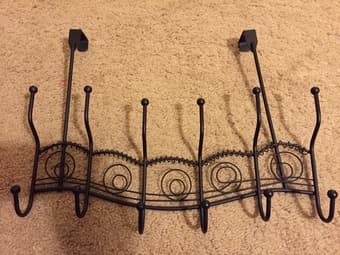Hanger $5 1
