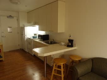 Studio 1 Bed 1 Bath, 5th December 2015 – 3rd January 2016 2