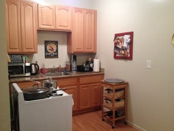 1-Bedroom Apartment for Sublet Nightly/Weekly 2