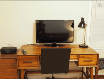 Beautiful Furnished Room in Menlo Park 3