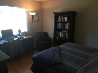 Spacious Room in Palo Alto $1250/Month (very close to Stanford) 1