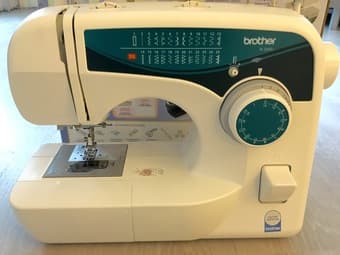 Brother 25 Stitch Sewing machine $70 1