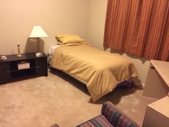Private Room/Private Bathroom, Redwood City, 4.5 miles to SU $1K 1