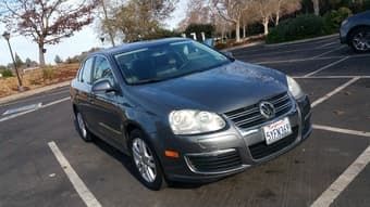 2007 Volkswagen Jetta (87,000 mi) - $4300 obo 1