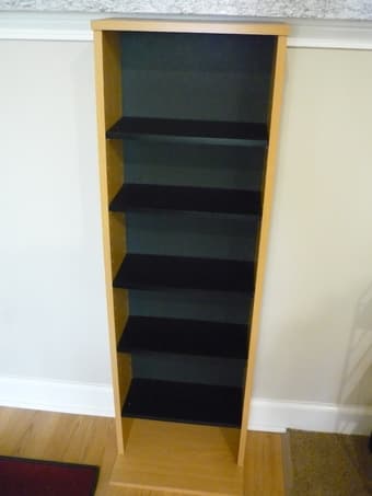 Small Shelf**Excellent Condition***$15 1