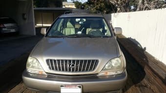 1999 Lexus RX300 SUV- Clean Title- Excellent Condition 1