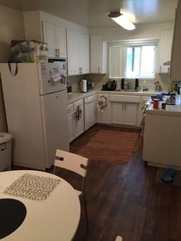 Sublet a bedroom in a fully furnished apartment in Mountain View! 1