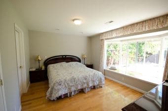 Master bedroom and private bath available in Palo Alto 5BR: 1600 1