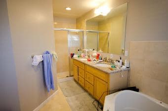 Master bedroom and private bath available in Palo Alto 5BR: 1600 2