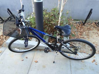 Bike for sale（$125）回国卖车，125刀女士变速自行车，车况良好 1