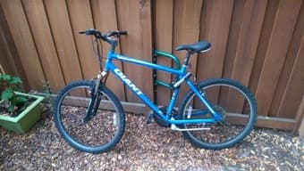 GIANT bike - bought for 300, asking for 150 1