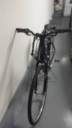 Cannondale SP300 bike - good condition - $250 2