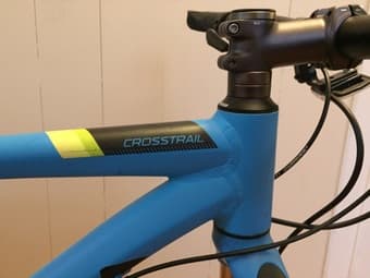 Crosstrail Sport Disc, Men's Hybrid bike -- $550 2