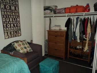 Summer Sublet Available-- 1BR in 2BR apt $770/month in EV 3