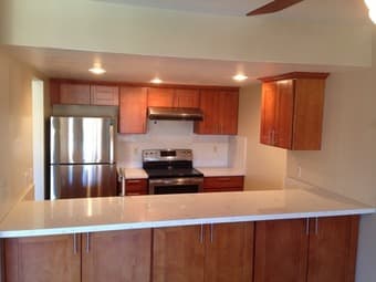 $2900 (800ft2) Beautiful 1br- close to campus and Cal ave! 1