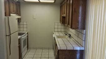 1 BR in 3BR apt. in Mt. View. Available end of Feb. ($1060/mo) 1