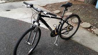 2012 Raleigh Misceo 1.0 with a U-lock 3