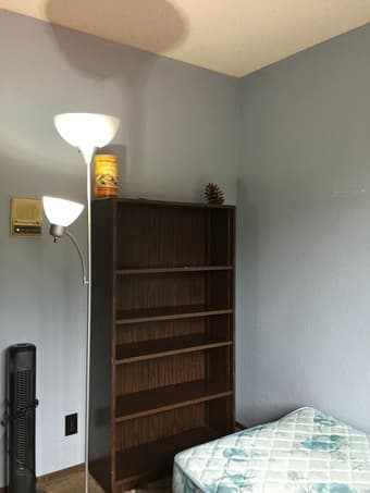 A basic simple small room lowest price in nice neighborhood 3