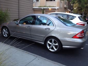 Mercedes Benz C230 2005, Low Mile 1