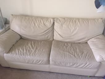 Moving sale: everything 500$ on 24 or 25th in February 2