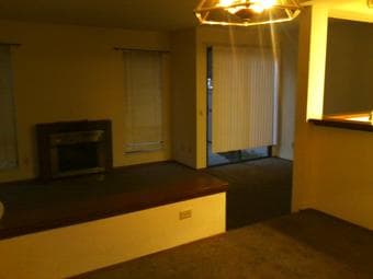 $1340 Sublet March 24-Jul 31 in lovely Mountain View 2