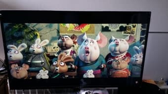 $400, LG 50 inch LED HD TV 1