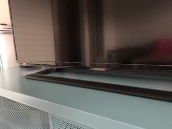42" SHARP FHD LED TV 2