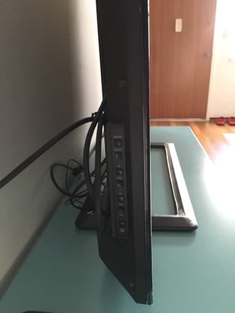 42" SHARP FHD LED TV 3