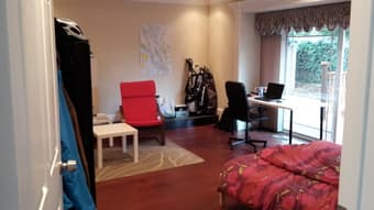 Pool Haus! Room for rent 1900 per month 2
