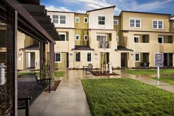 Multiple rooms available in a BRAND NEW 3bd/3ba Townhouse in Milpitas! 2