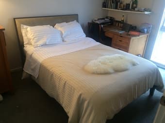 $1000/month- NICE 1 BEDROOM IN RAINS WITH DOUBLE BED 2