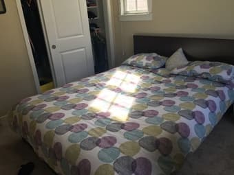 Queen Size Bed (frame and mattress) for Sale - 300$ 1